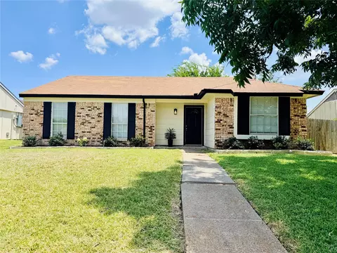 2022 High Summit Dr, Garland, TX 75041