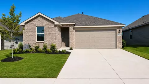 1617 Tin Roof Rd, Krum, TX 76249