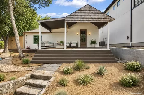 3102 W Jefferson Blvd, Dallas, TX 75211