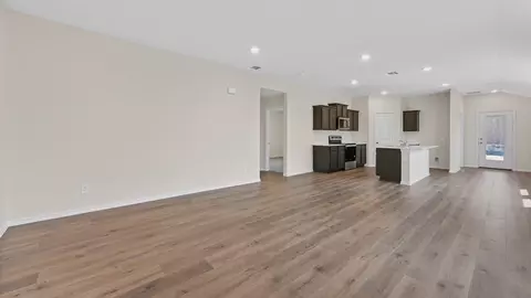 Living - 450 Clear Rain St, Lavon, TX 75166 photo 1 of 4
