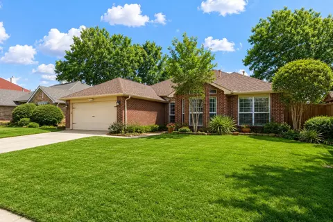 5204 Valleydale Dr, Flower Mound, TX 75028