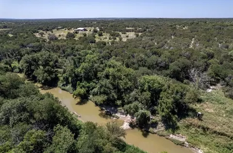 5075 Hwy 22, Hamilton, TX 76531