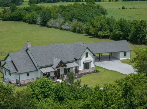 3738 Country Road 222, Anderson, TX 77830