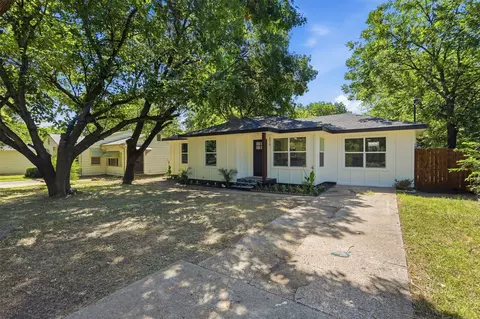 3110 Palo Alto Dr, Dallas, TX 75241