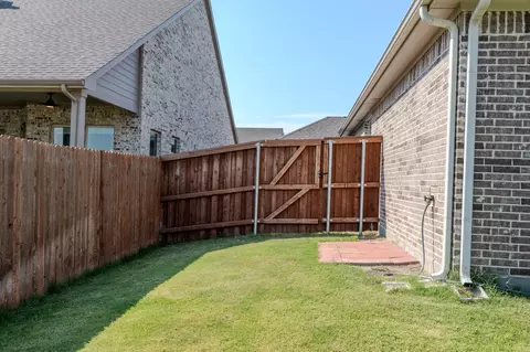 Exterior - 15124 Devonne Dr, Aledo, TX 76008 photo 6 of 6