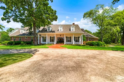 618 County Road 33970, Powderly, TX 75473