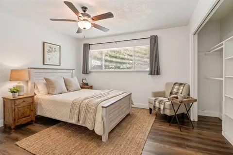 Bedroom - 511 Westcliff Dr, Euless, TX 76040 photo 7 of 7