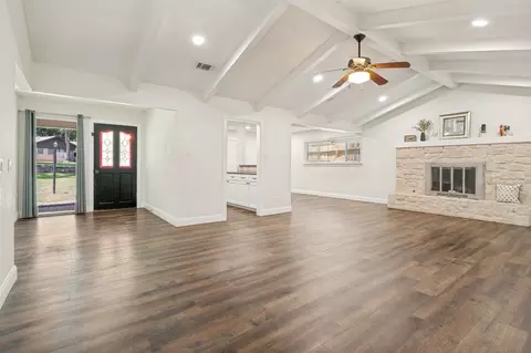 Living - 511 Westcliff Dr, Euless, TX 76040 photo 1 of 7