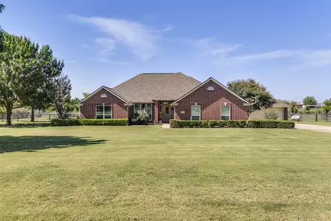 8051 Mavis Ave, Waxahachie, TX 75167