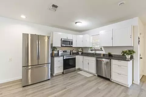 6110 Ivy Hill Rd, Fort Worth, TX 76135