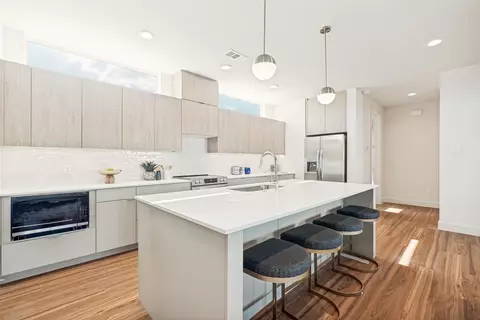 1311 Madrigal Pkwy, Dallas, TX 75206