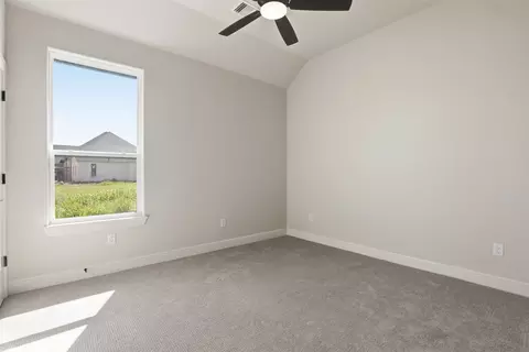 Bedroom - 117 Eagle Ct, Rainbow, TX 76077 photo 2 of 5