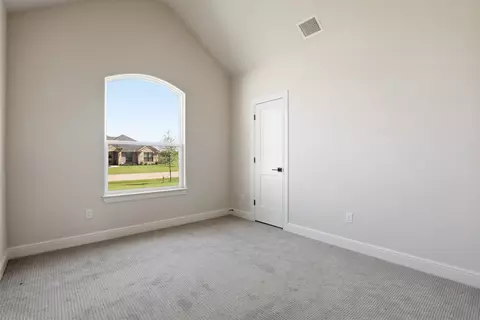 Bedroom - 117 Eagle Ct, Rainbow, TX 76077 photo 1 of 5