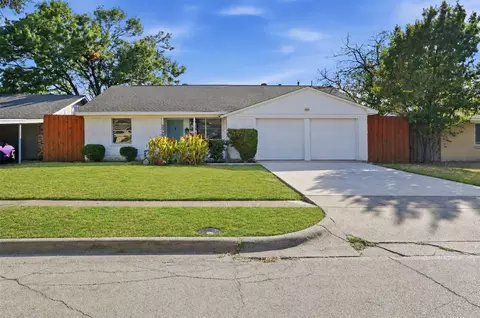 2721 Westview Dr, Mesquite, TX 75150