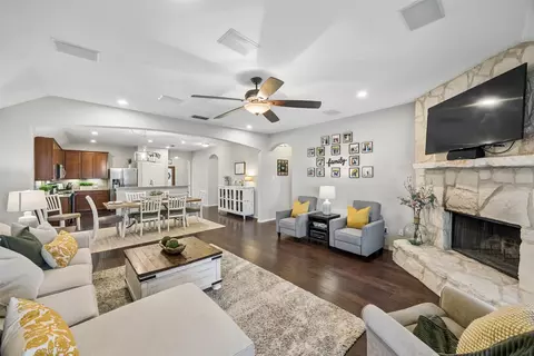 2784 Morning Song Dr, Little Elm, TX 75068