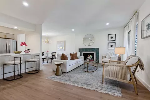 6030 Birchbrook Dr #223, Dallas, TX 75206