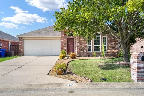 825 Cooper Ln, Royse City, TX 75189