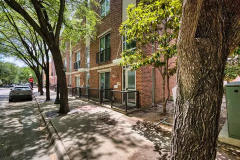 3009 State St, Dallas, TX 75204