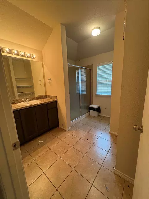 244 Walnut Bend Rd, Springtown, TX 76082 photo 4