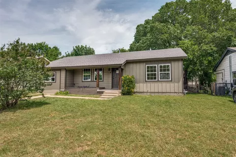 4401 Forbes St, Fort Worth, TX 76105