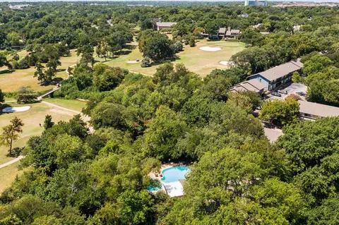 View/Area - 2143 Kessler Ct #38, Dallas, TX 75208 photo 1 of 2