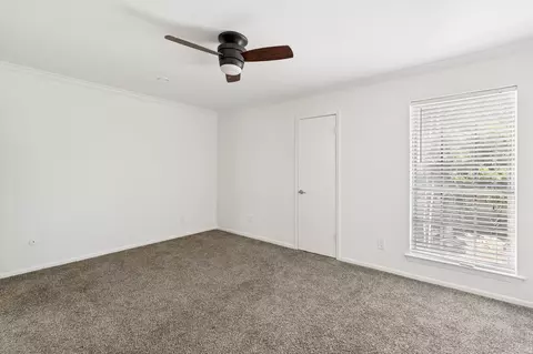 Bedroom - 2143 Kessler Ct #38, Dallas, TX 75208 photo 6 of 9