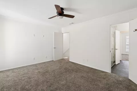 Bedroom - 2143 Kessler Ct #38, Dallas, TX 75208 photo 7 of 9