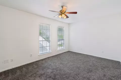 Bedroom - 2143 Kessler Ct #38, Dallas, TX 75208 photo 4 of 9