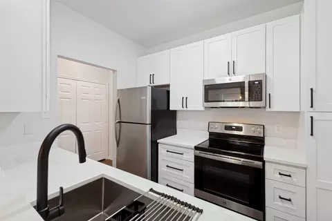 5701 Gaston Ave #4, Dallas, TX 75214