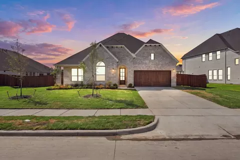 232 Pine Leaf Trl, Waxahachie, TX 75165