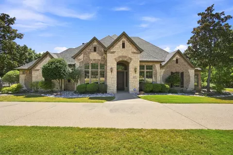 5040 Monroe Ct, Midlothian, TX 76065