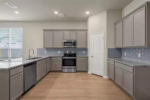 Kitchen - 3205 Dottavio Rd, Lorena, TX 76655 photo 2 of 2