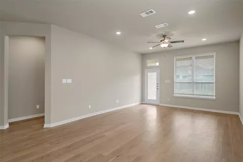 Living - 3205 Dottavio Rd, Lorena, TX 76655 photo 2 of 5