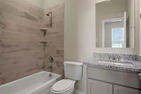Bath - 3205 Dottavio Rd, Lorena, TX 76655 photo 5 of 5