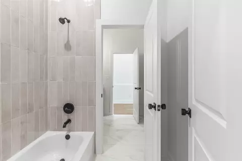 Entry Way - 1500 Deer Trl, Commerce, TX 75428 photo 3 of 3