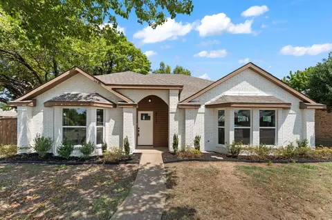 2113 Cedarwood Dr, Garland, TX 75040