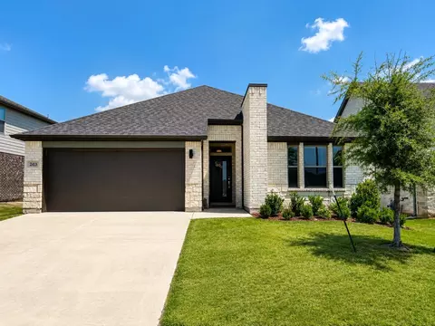 2413 Linto St, Fort Worth, TX 76179