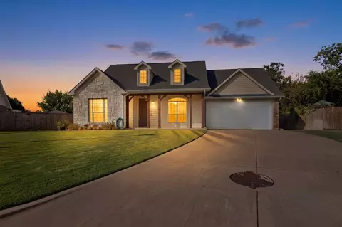 510 Mattie Ln, Lake Dallas, TX 75065