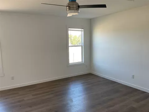 133 Firefly Dr, Springtown, TX 76082 photo 9