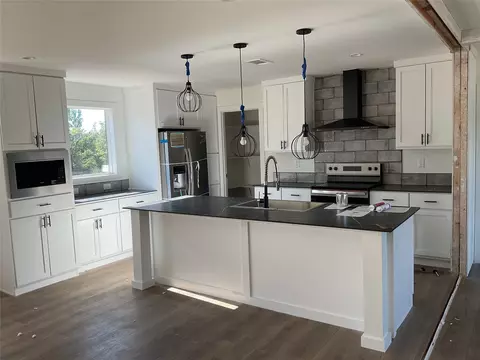 133 Firefly Dr, Springtown, TX 76082 photo 3