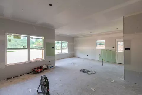 Living - 604 Cedar St, Clyde, TX 79510 photo 1 of 3