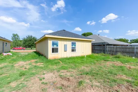 Other - 604 Cedar St, Clyde, TX 79510 photo 2 of 4
