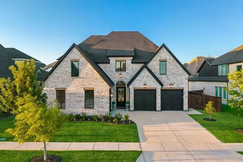 Exterior - 4120 Splitrock Dr, Prosper, TX 75078 photo 5 of 9