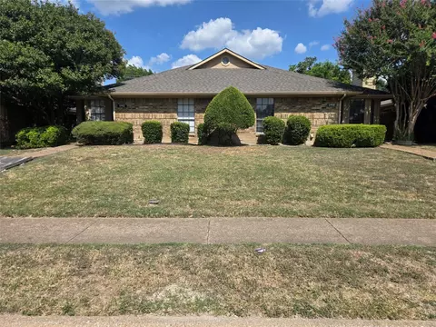 11912 Garden Terrace Dr, Dallas, TX 75243