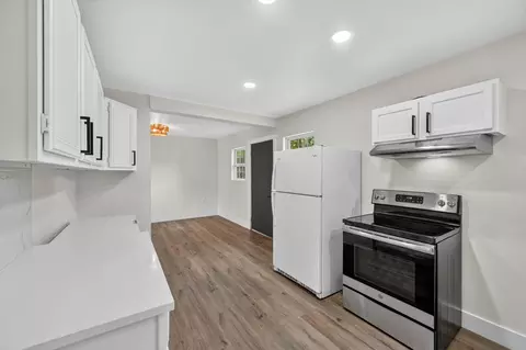 Entry Way - 1022 Denton Dr, Euless, TX 76039 photo 1 of 1
