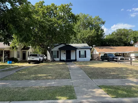 1506 Ruea Ave, Grand Prairie, TX 75050