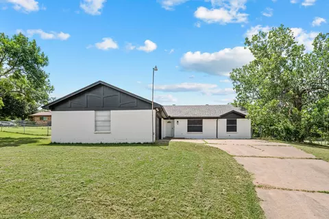 103 Park Trail Pl, Joshua, TX 76058
