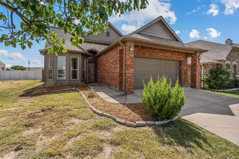 7308 Silver City Dr, Fort Worth, TX 76179