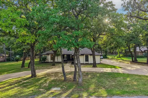 108 Sanchez Creek Ct, Weatherford, TX 76088