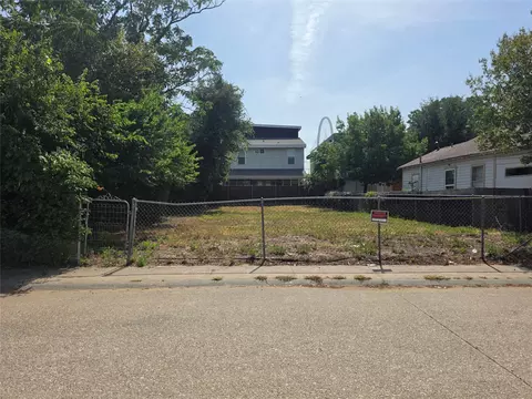 3126 Pastor St, Dallas, TX 75212